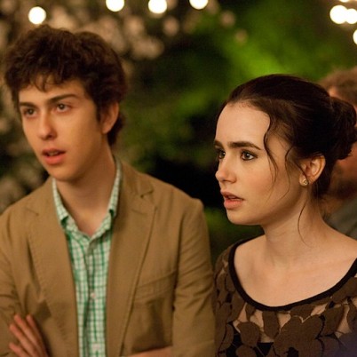 New-Stuck-in-Love-promotional-still-2013-lily-collins-34013581-3984-2607-4955